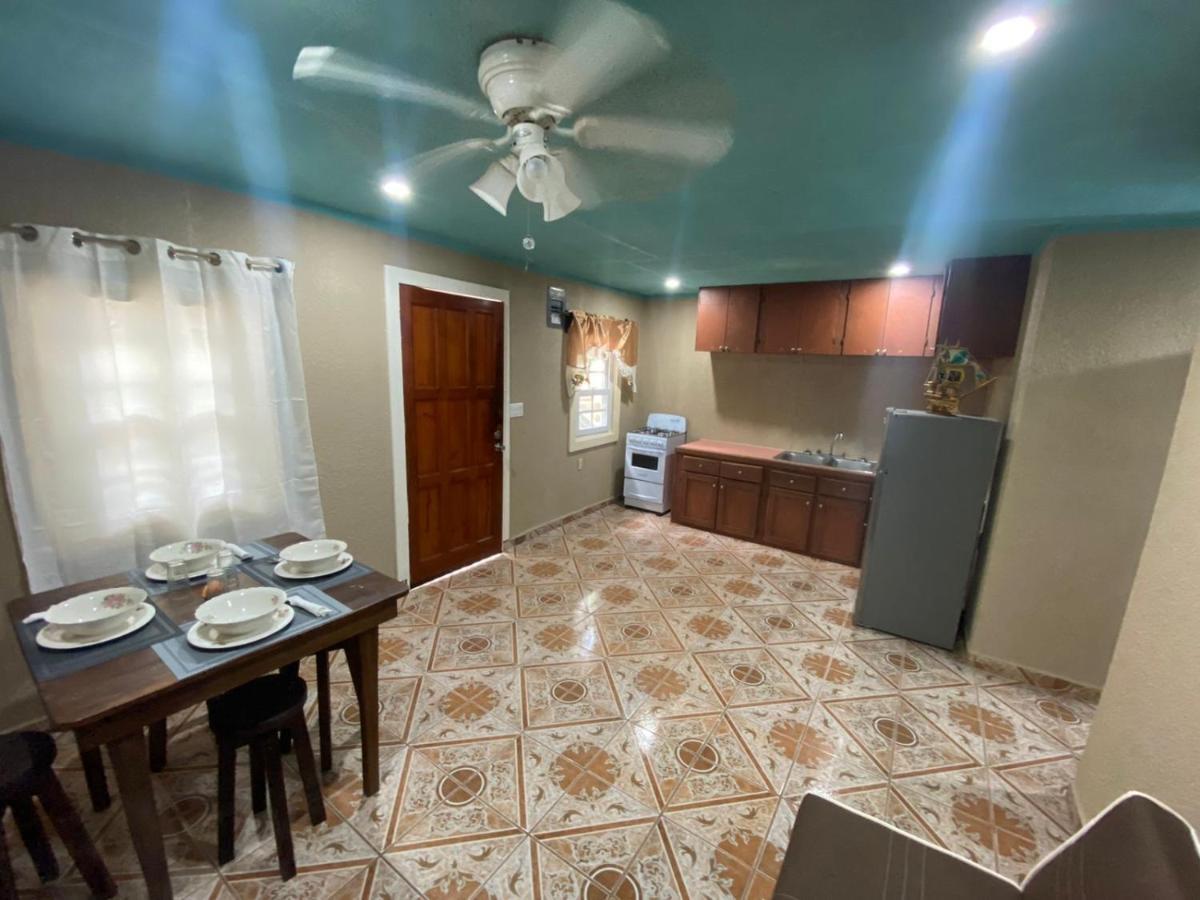 Forest View Apartment Six Huts ภายนอก รูปภาพ